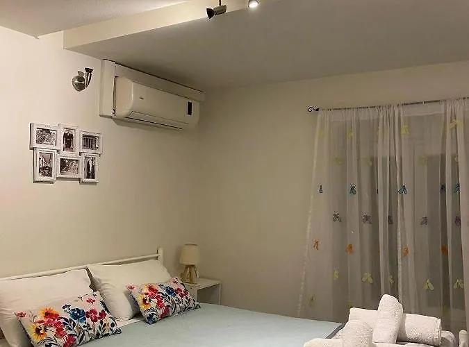 Piccolo Apartment *
