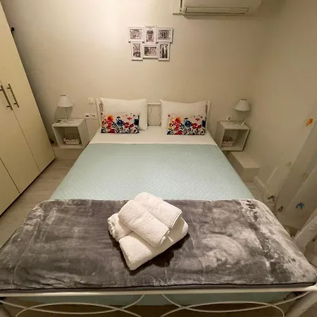 Piccolo コルフ島